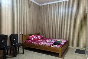 Family 24 Hotel near Pantai Cipatujah