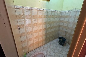 Family 24 Hotel near Pantai Cipatujah