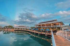 Buffalo Island Resort