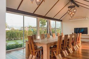 Buffalo Island Resort