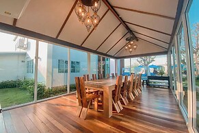 Buffalo Island Resort