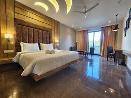 Goroomgo Portola Hotel By Parkside Dharamshala