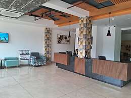 Goroomgo Portola Hotel By Parkside Dharamshala