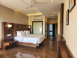 Goroomgo Portola Hotel By Parkside Dharamshala