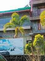 Goroomgo Portola Hotel By Parkside Dharamshala