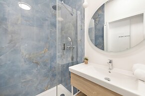 Bel Mare Apartment for 4 by Renters