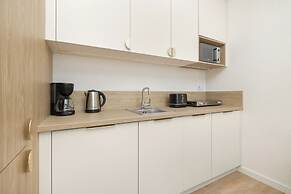 Bel Mare Apartment for 4 by Renters