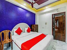Goroomgo Hotel Narayanan Kolkata