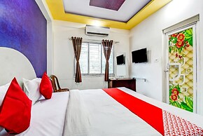 Goroomgo Hotel Narayanan Kolkata