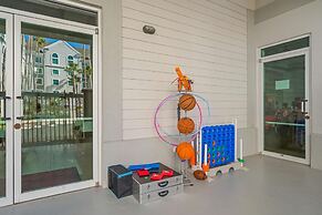 Free Shuttle 2 Queen Disney Area