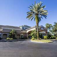 Free Shuttle 2 Queen Disney Area