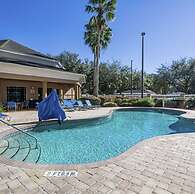 Free Shuttle 2 Queen Disney Area