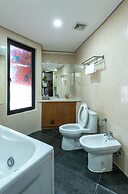 Luxury Condotel in Vinhomes Royal City