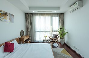 Luxury Condotel in Vinhomes Royal City