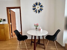 Luxury Condotel in Vinhomes Royal City