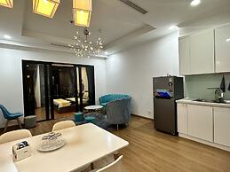 Luxury Condotel in Vinhomes Royal City