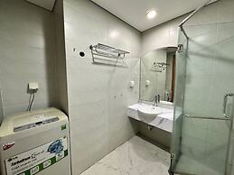 Luxury Condotel in Vinhomes Royal City