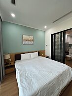 Luxury Condotel in Vinhomes Royal City