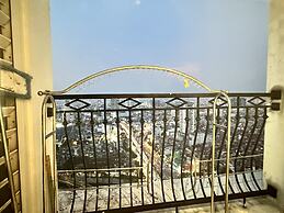 Luxury Condotel in Vinhomes Royal City