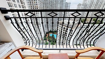 Luxury Condotel in Vinhomes Royal City