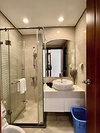 Luxury Condotel in Vinhomes Royal City