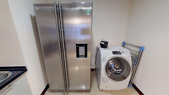 Luxury Condotel in Vinhomes Royal City