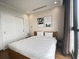 Luxury Condotel in Vinhomes Royal City