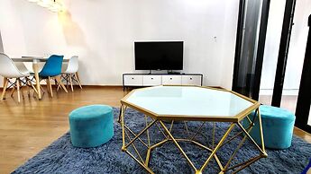 Luxury Condotel in Vinhomes Royal City