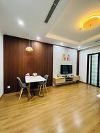 Luxury Condotel in Vinhomes Royal City