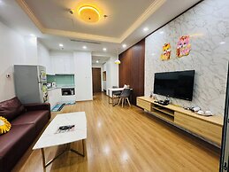 Luxury Condotel in Vinhomes Royal City