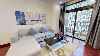 Luxury Condotel in Vinhomes Royal City