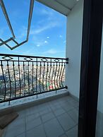 Luxury Condotel in Vinhomes Royal City