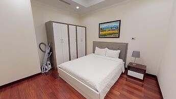 Luxury Condotel in Vinhomes Royal City