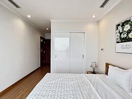 Luxury Condotel in Vinhomes Royal City
