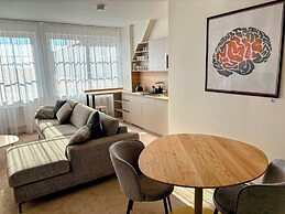 Apartments by Prague City Golf