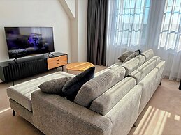 Apartments by Prague City Golf