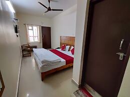 Goroomgo Bagora Heights Palampur