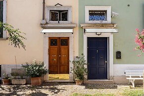 Minerva House in Rome
