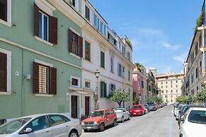Gemma House in Rome With 1 Bathrooms
