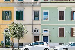 Gemma House in Rome With 1 Bathrooms