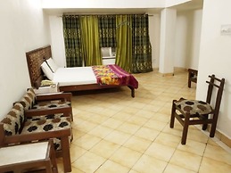 Goroomgo Hotel Amulya Shri Bhopal