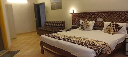 Goroomgo Hotel Amulya Shri Bhopal