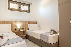 Villa Leandros With Pool & bbq