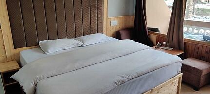 Goroomgo Turquoise lodge & cafe Kasol