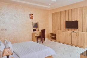 Grand Ambar Palace Hotel & Suites