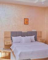 Grand Ambar Palace Hotel & Suites