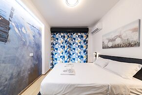 Morosini Modern Apartment by Wonderful Italy