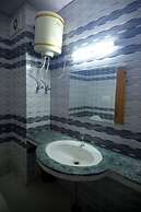 Mansarovar Hotel & Banquets