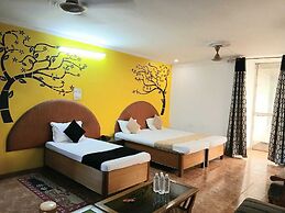Mansarovar Hotel & Banquets
