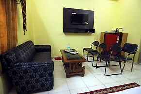 Mansarovar Hotel & Banquets